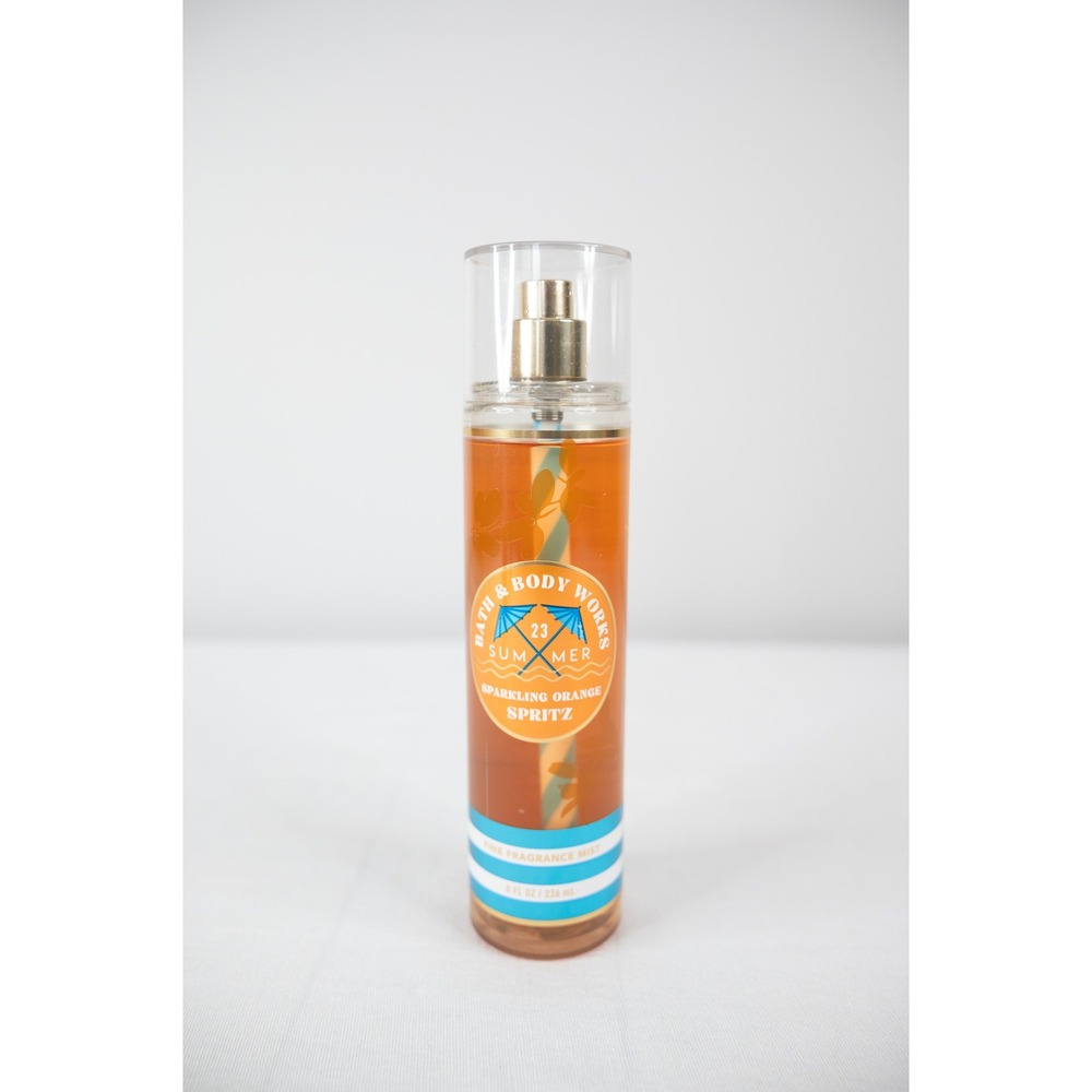 Bath & Body Works Fragrance Mist Unisex 8oz Orange New Sparkling Orange Spritz